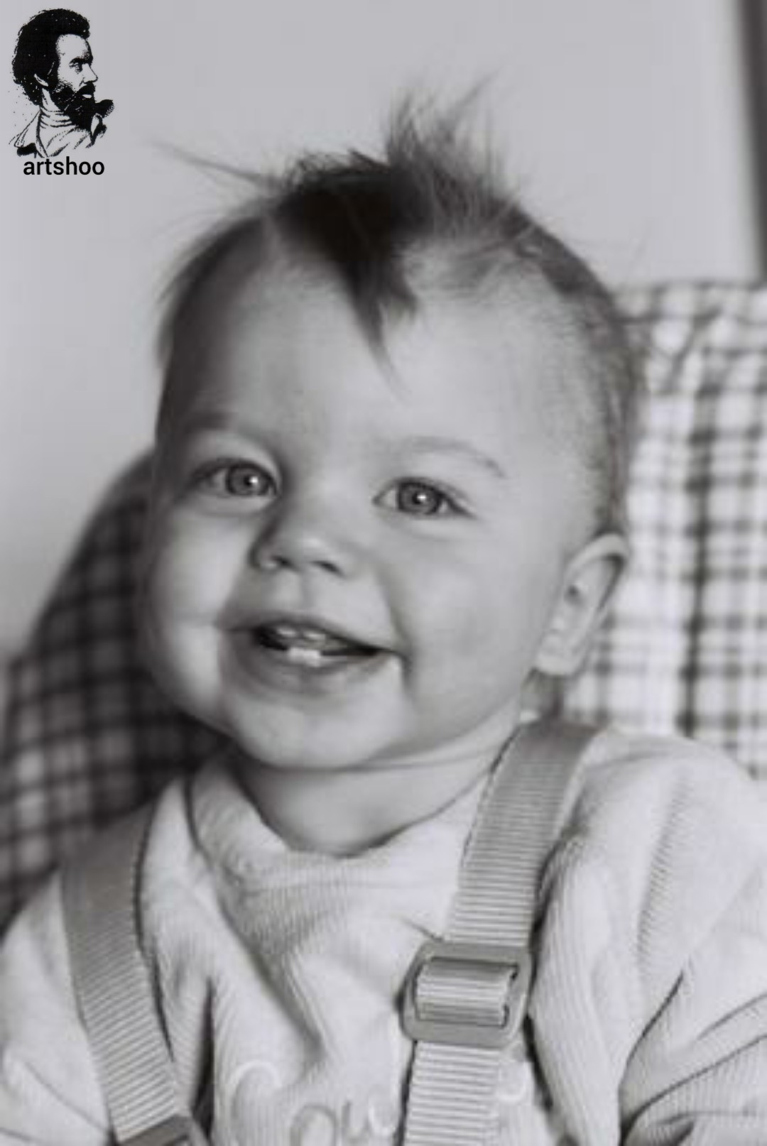 مدل کودک سیاه قلم